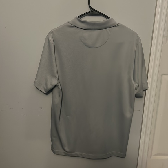 Van Heusen Polo - Picture 3 of 3